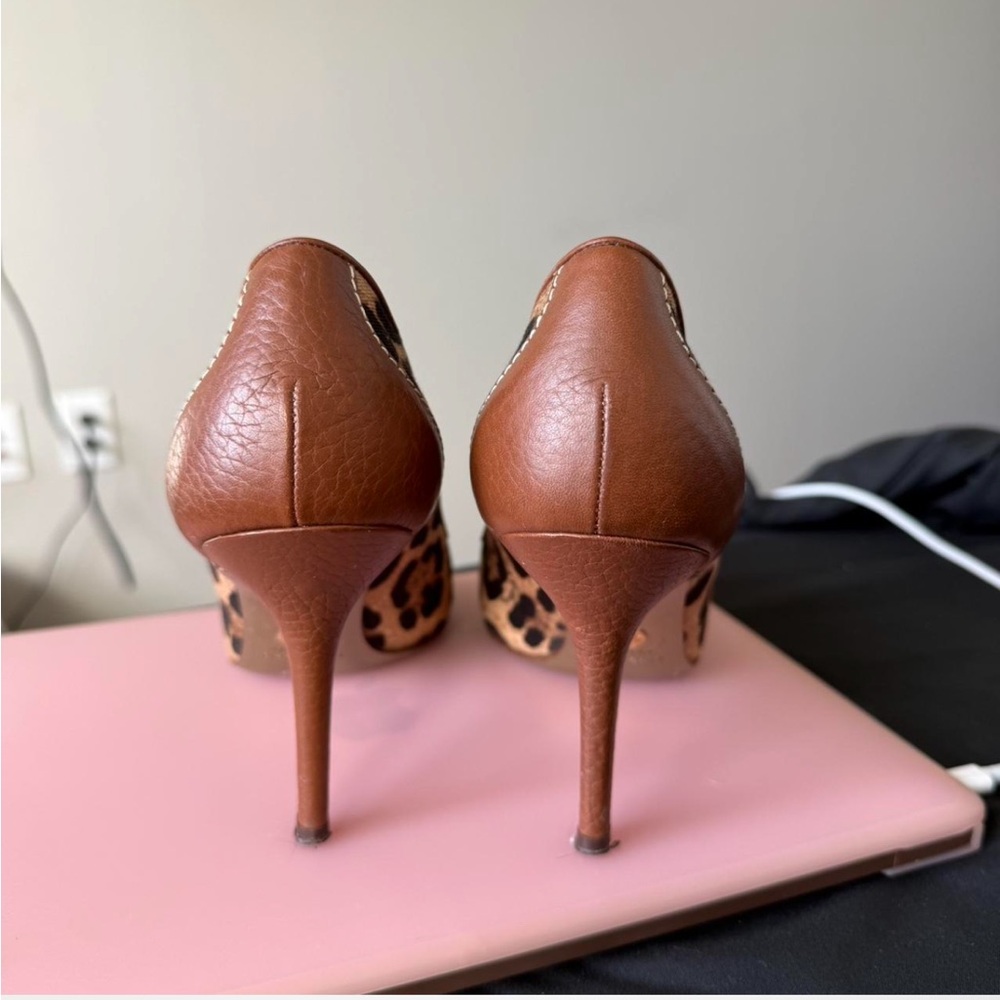 Dolce & Gabbana Leopard Heels with Gold Buckle SIZE 37 or US 7 - Picture 6 of 6